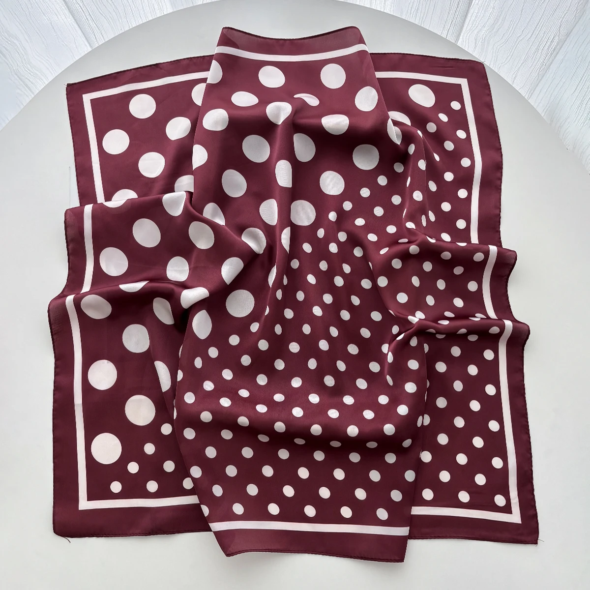 Foulard quadrato elegante in r - Silk Scarf Square recensione e prezzo