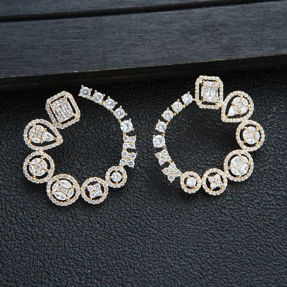 Orecchini rotondi di lusso per - Women Accessories Dubai recensione e prezzo