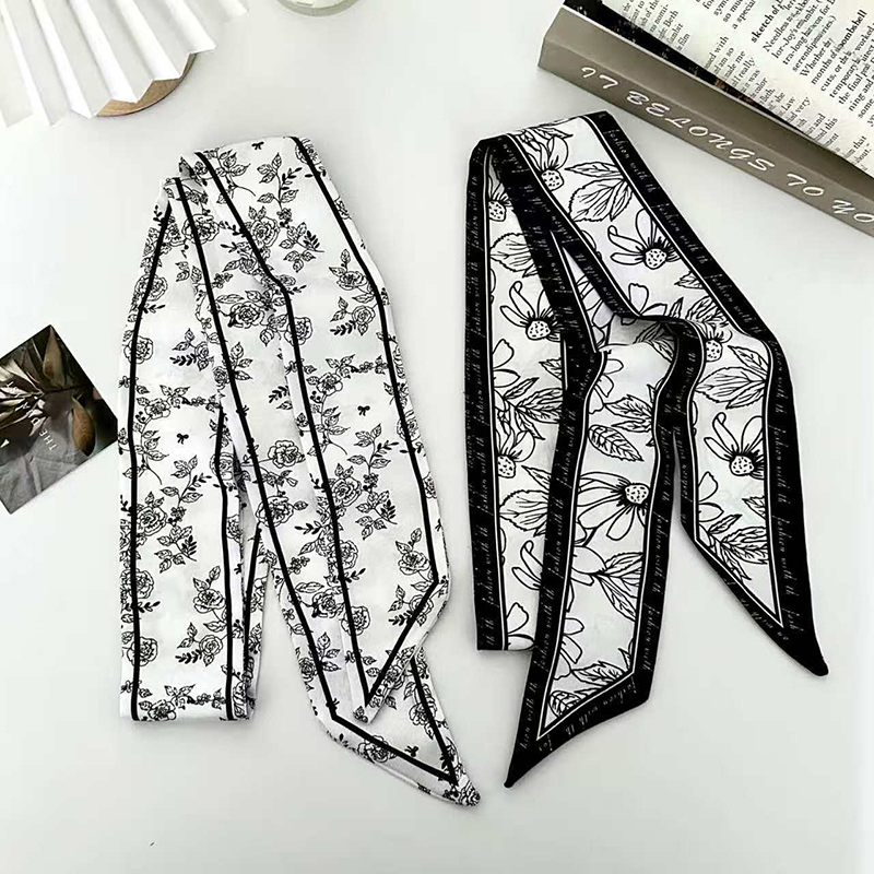 Sciarpa Lunga in Seta di Lusso - Silk Scarf Square recensione e prezzo
